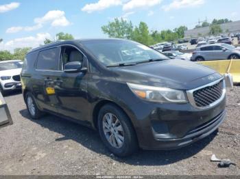  Salvage Kia Sedona