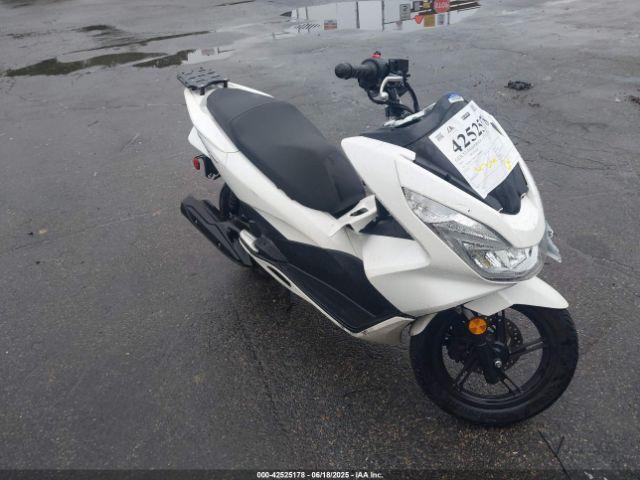 Salvage Honda Pcx