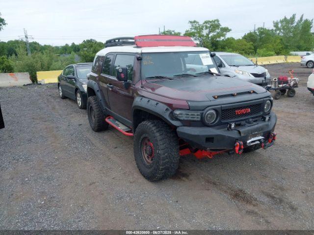  Salvage Toyota FJ Cruiser