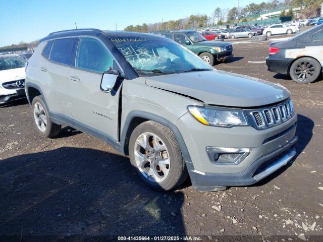  Salvage Jeep Compass