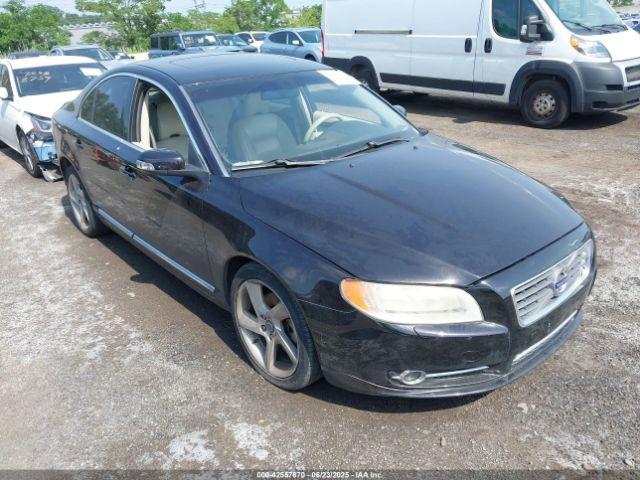  Salvage Volvo S80