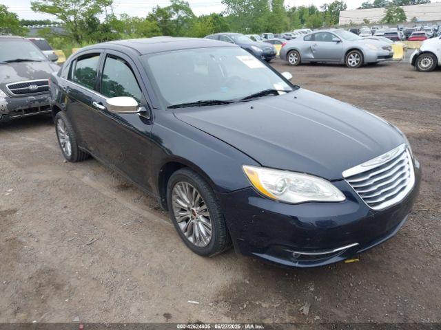  Salvage Chrysler 200