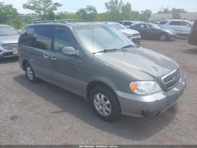 Salvage Kia Sedona