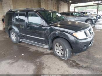  Salvage Nissan Pathfinder
