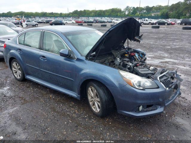  Salvage Subaru Legacy