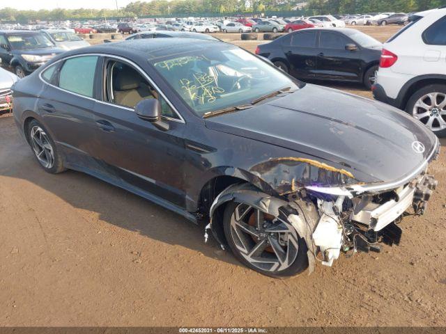  Salvage Hyundai SONATA