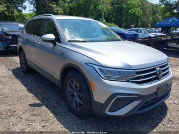  Salvage Volkswagen Tiguan