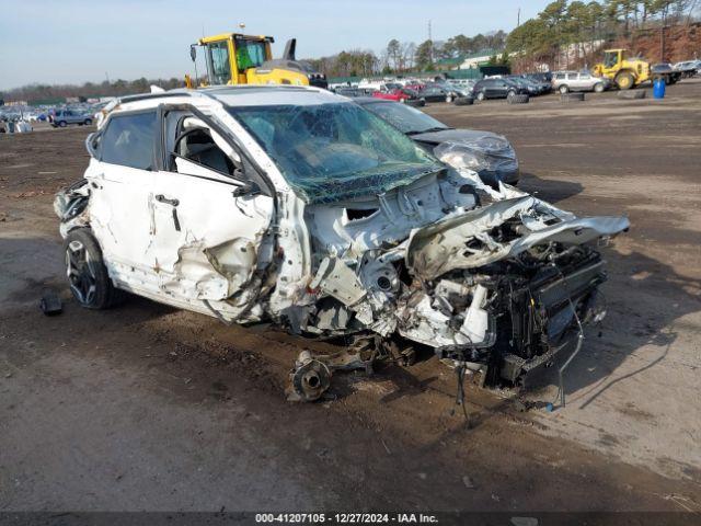  Salvage Kia Seltos