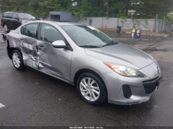  Salvage Mazda Mazda3