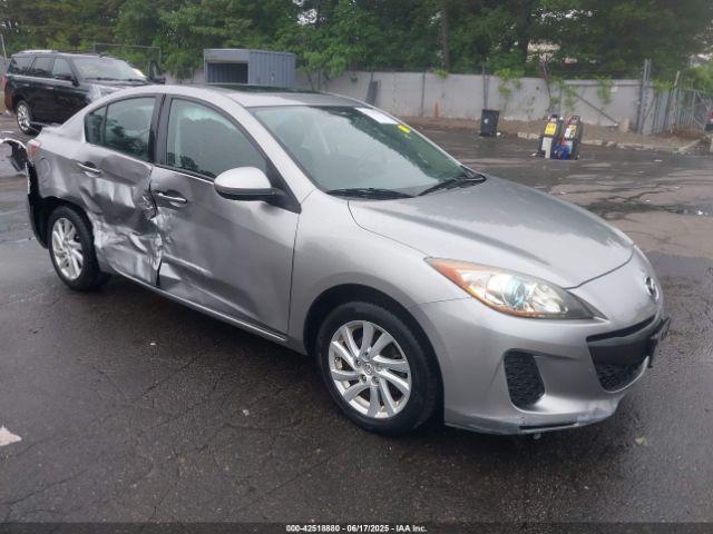  Salvage Mazda Mazda3