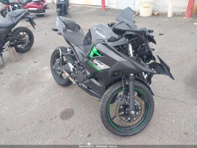  Salvage Kawasaki Ex400