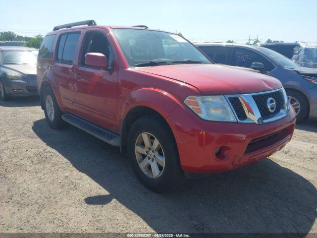  Salvage Nissan Pathfinder