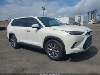  Salvage Toyota Grand Highlander