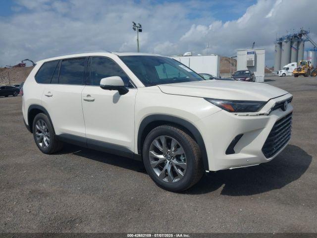  Salvage Toyota Grand Highlander