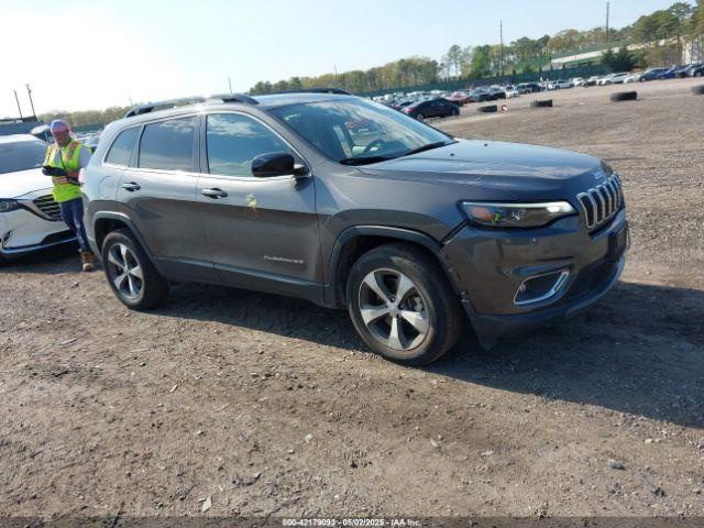  Salvage Jeep Cherokee