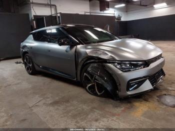  Salvage Kia EV6
