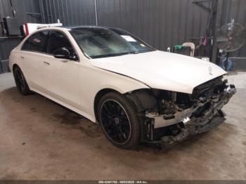  Salvage Mercedes-Benz S-Class