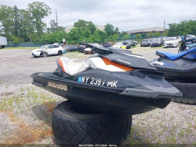  Salvage Sea-Doo Gti Se 130