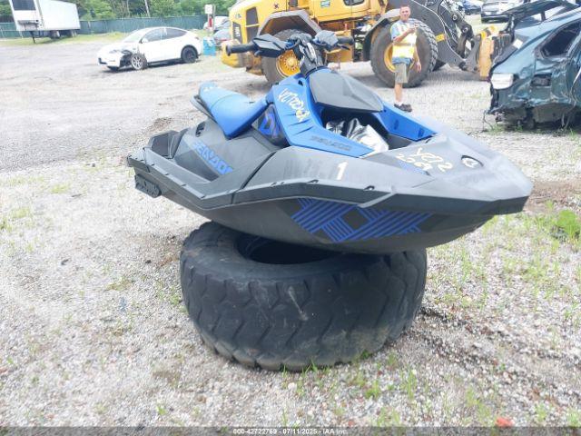  Salvage Sea-Doo Brp Spark Trixx