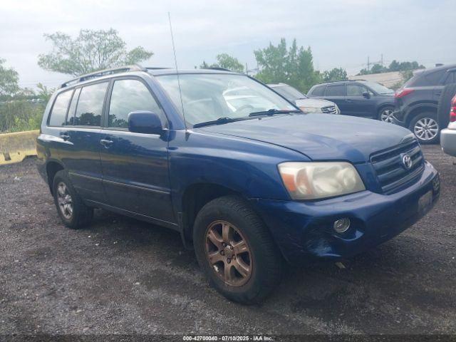  Salvage Toyota Highlander