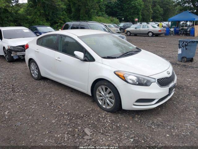  Salvage Kia Forte