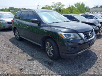  Salvage Nissan Pathfinder
