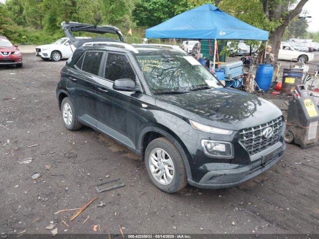  Salvage Hyundai VENUE