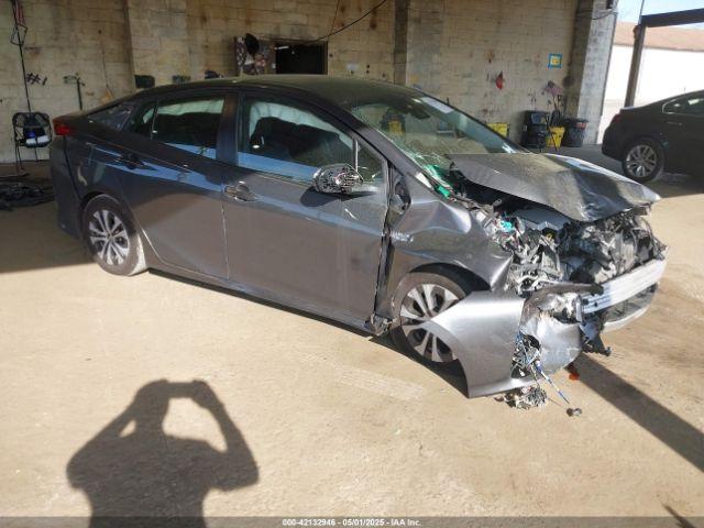  Salvage Toyota Prius Prime