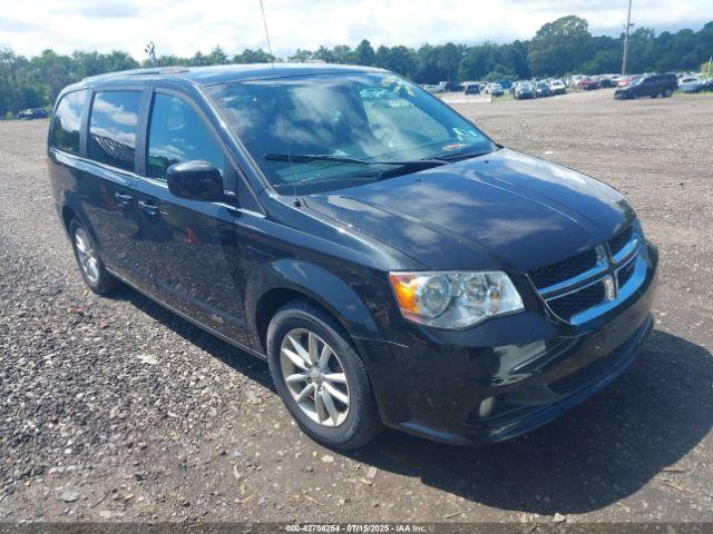  Salvage Dodge Grand Caravan