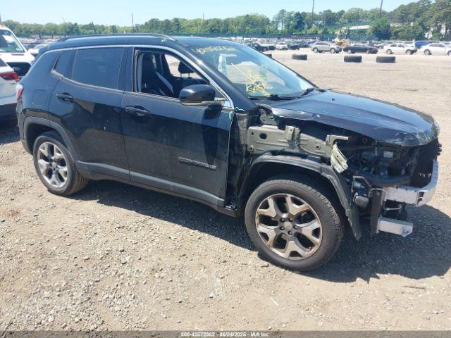  Salvage Jeep Compass