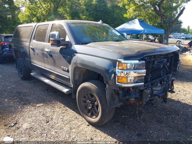  Salvage Chevrolet Silverado 2500