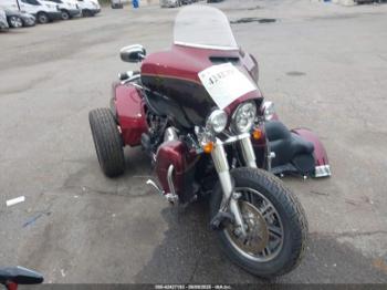  Salvage Harley-Davidson Flhtcutg