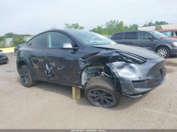  Salvage Tesla Model Y