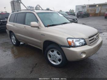  Salvage Toyota Highlander
