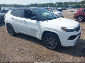  Salvage Jeep Compass