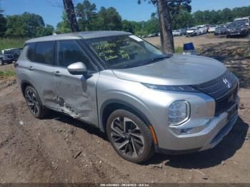  Salvage Mitsubishi Outlander