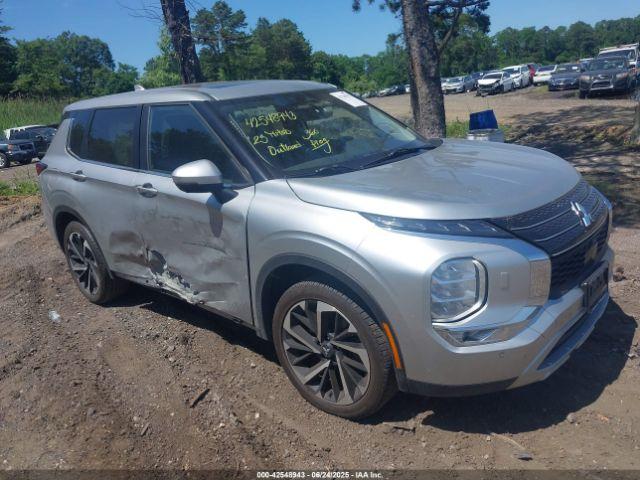  Salvage Mitsubishi Outlander
