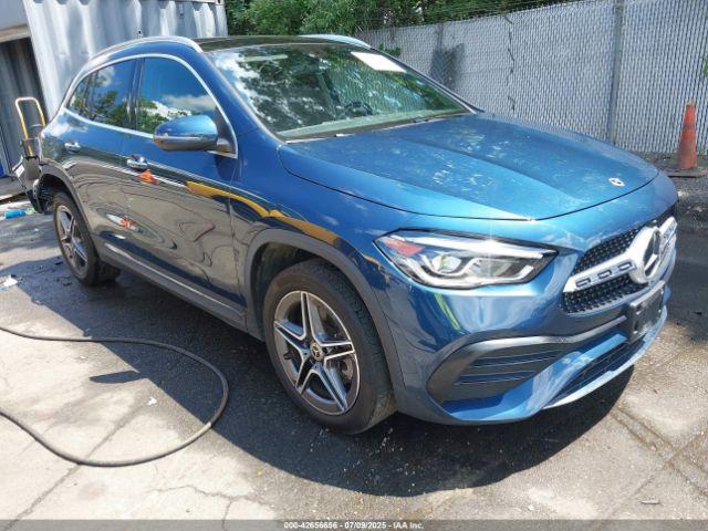  Salvage Mercedes-Benz GLA