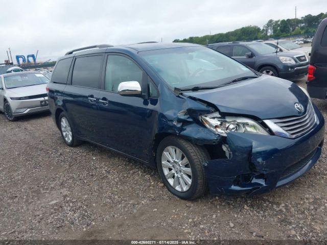  Salvage Toyota Sienna