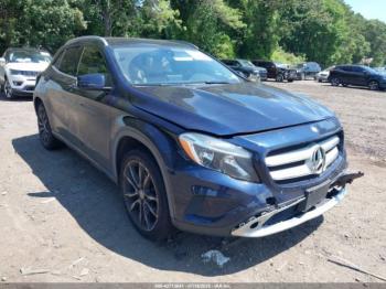 Salvage Mercedes-Benz GLA