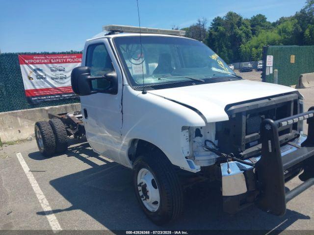  Salvage Ford E-350