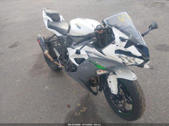  Salvage Kawasaki Zx636