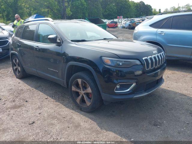 Salvage Jeep Cherokee