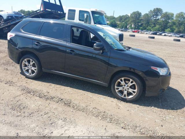  Salvage Mitsubishi Outlander