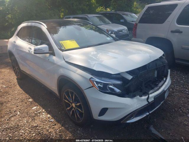  Salvage Mercedes-Benz GLA