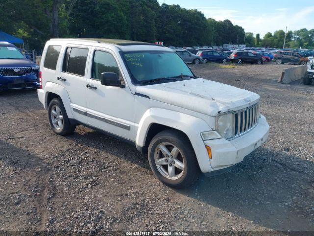  Salvage Jeep Liberty