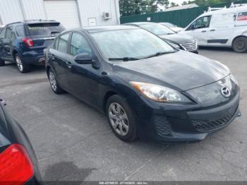  Salvage Mazda Mazda3
