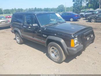  Salvage Jeep Cherokee