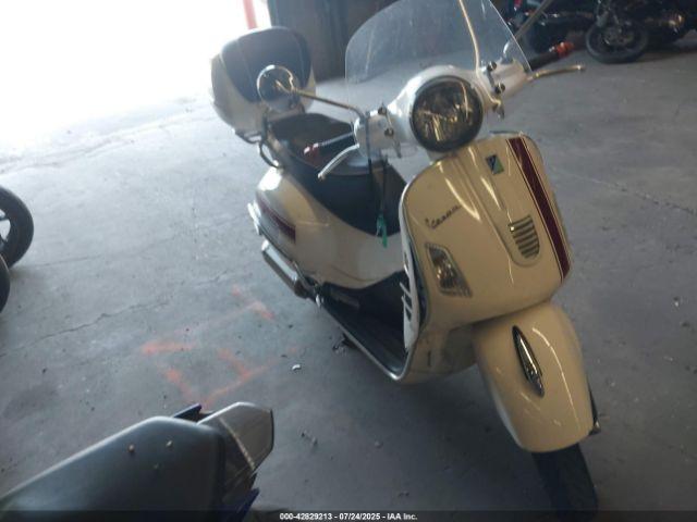  Salvage Vespa Gts