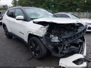  Salvage Jeep Compass